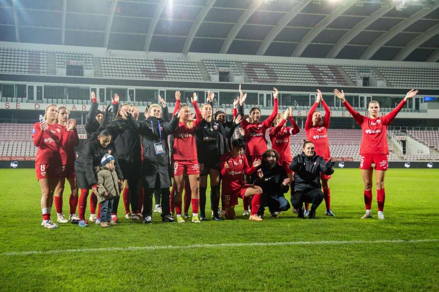 Les joueuses de Dijon célébrant après leur victoire face à Guingamp, image prétexte.