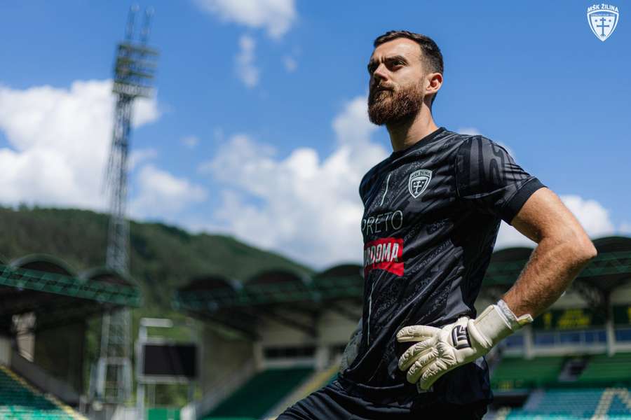 Šípoša klub predstavil na oficiálnom webe. Šípoša klub predstavil na oficiálnom webe.