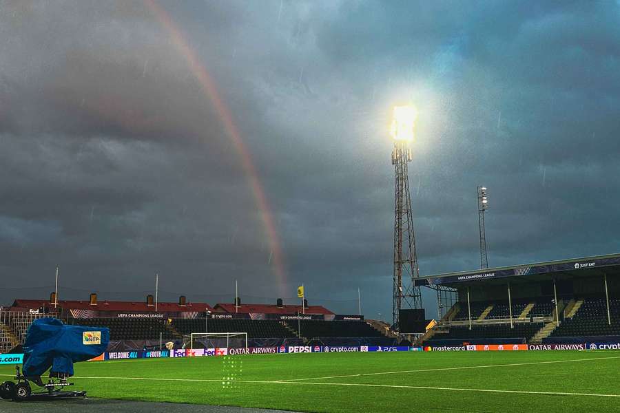 Estádio do Bodø, na Noruega, fica quase no polo norte