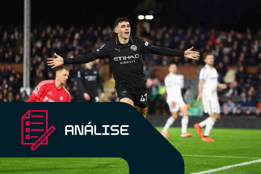 Phil Foden, do Manchester City, celebra o quarto golo da sua equipa Phil Foden, do Manchester City, celebra o quarto golo da sua equipa