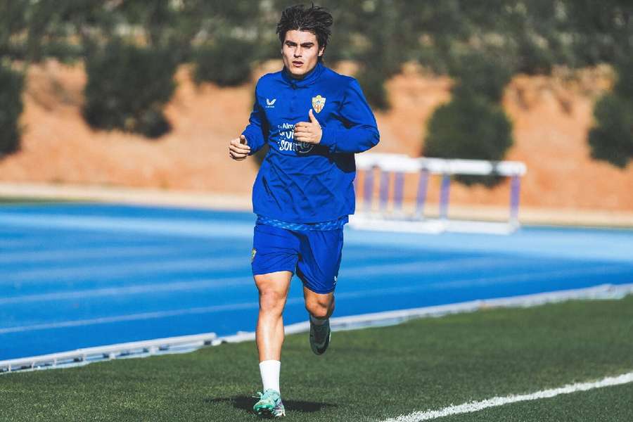 Luka Romero ya se entrena con el Almería