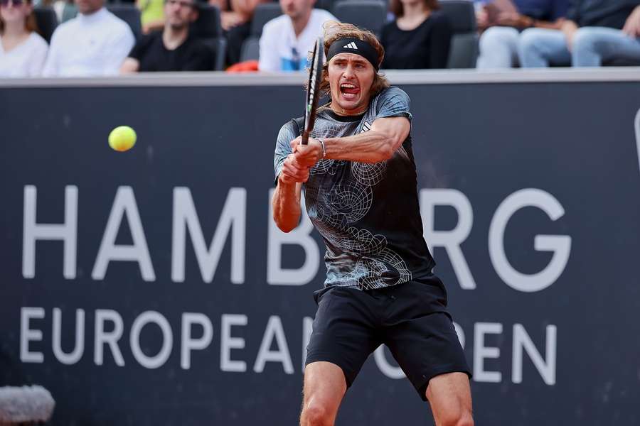 Alexander Zverev hat zum ersten Mal das Finale in Hamburg erreicht.