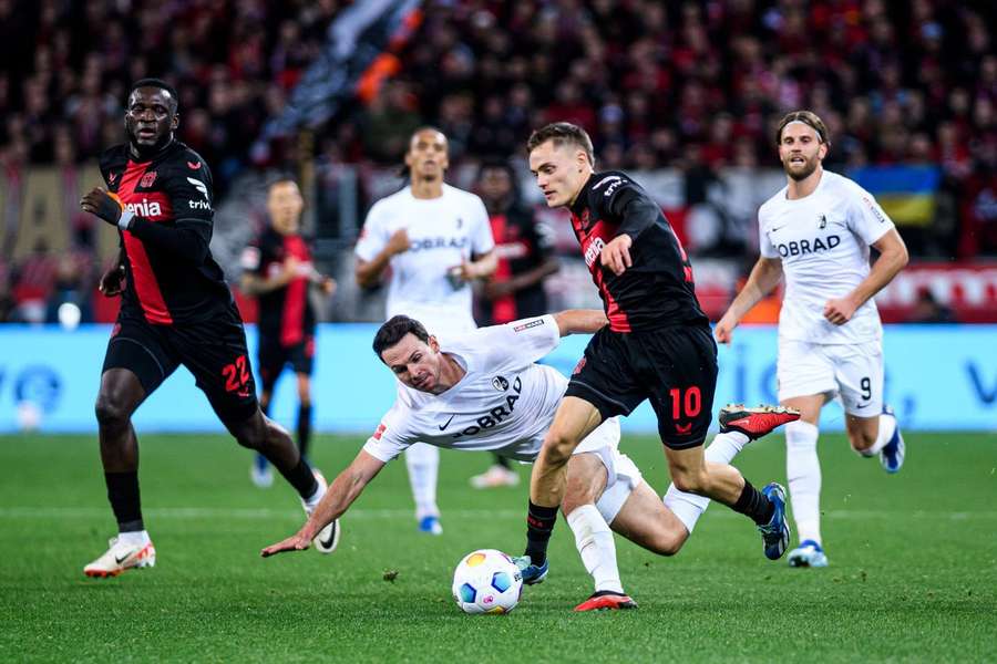 Wirtz foi a estrela em Leverkusen