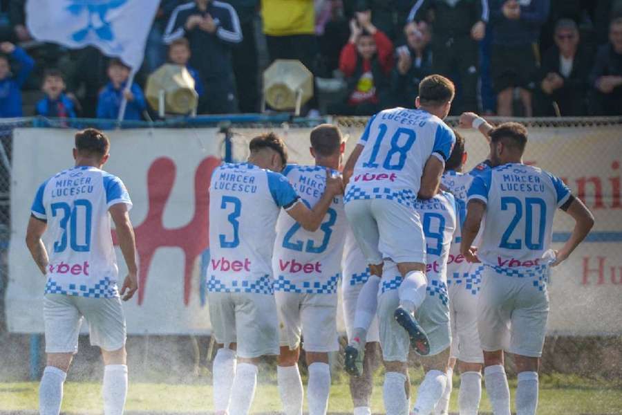 Corvinul obține o victorie importantă și se apropie de promovarea în Superliga României