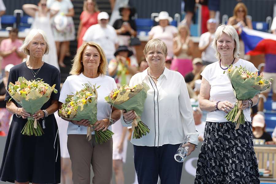 Regina Maršíková, Andrea Holíková, Hana Mandlíková a Helena Suková na Štvanici 2026. Regina Maršíková, Andrea Holíková, Hana Mandlíková a Helena Suková na Štvanici 2026.