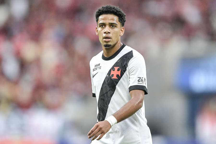 Brenner pode ficar fora de combate por boa parte do restante da temporada Brenner pode ficar fora de combate por boa parte do restante da temporada