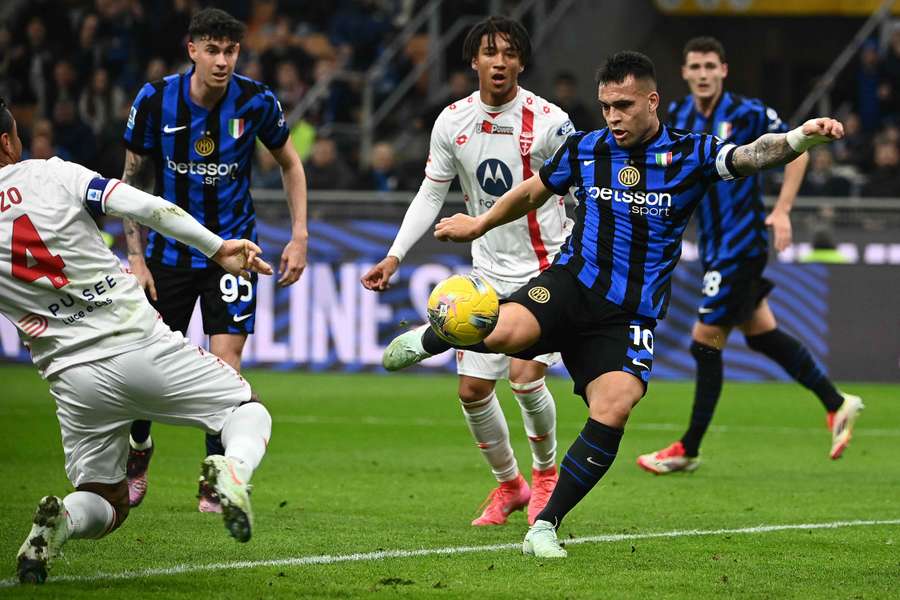 Lautaro Martinez shoots at goal during Inter's win over Monza on Saturday