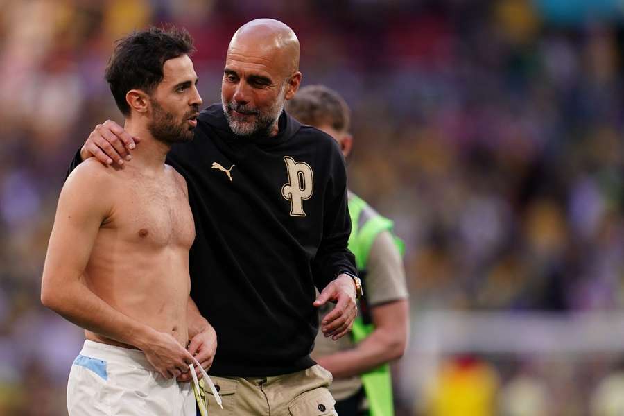 Bernardo Silva și Pep Guardiola Bernardo Silva și Pep Guardiola
