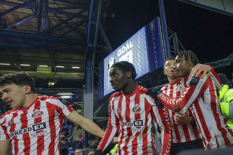 Eliezer Mayenda of Sunderland celebrates scoring