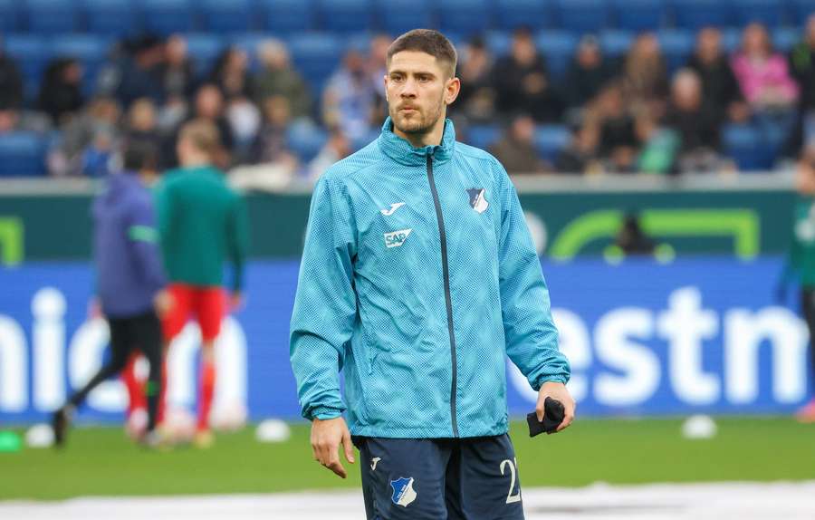 Kramaric bestreit seine insgesamt 300. Bundesliga-Partie Kramaric bestreit seine insgesamt 300. Bundesliga-Partie