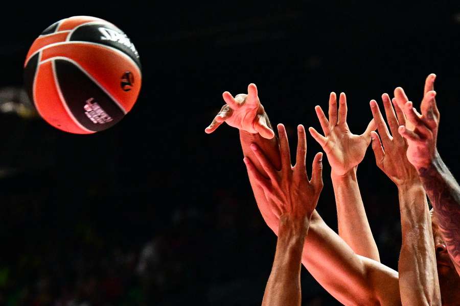 Problemas en el baloncesto griego Problemas en el baloncesto griego