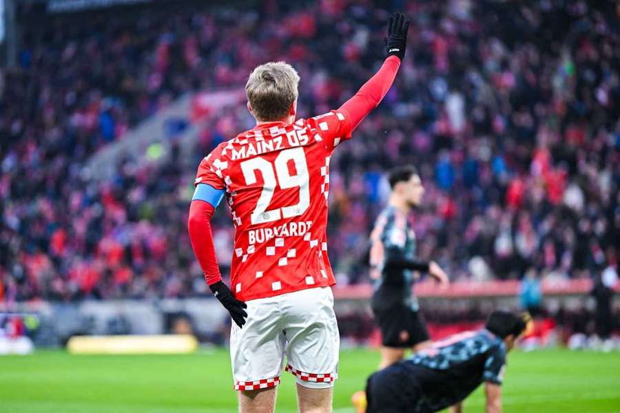 Burkardt lesiona-se novamente pelo Mainz