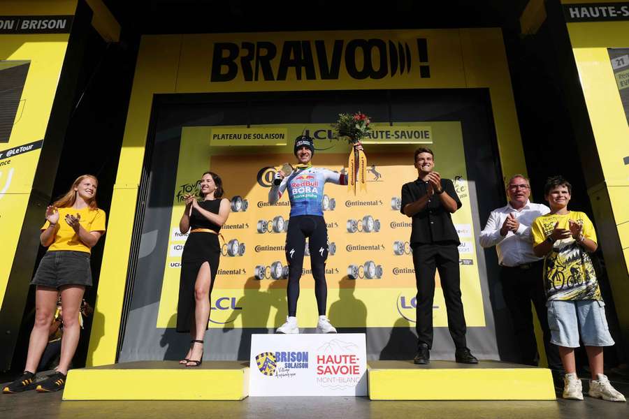 Evenepoel volta a vencer uma etapa do Tour Evenepoel volta a vencer uma etapa do Tour