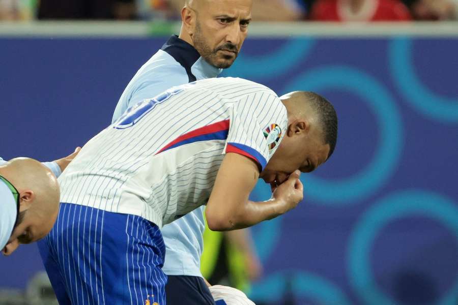 Mbappe s-a accidentat la finalul meciului împotriva Austriei