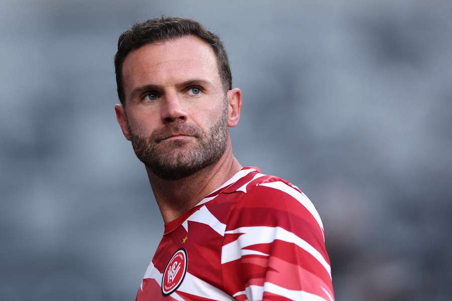 Juan Mata, con la camiseta de su actual equipo en Australia