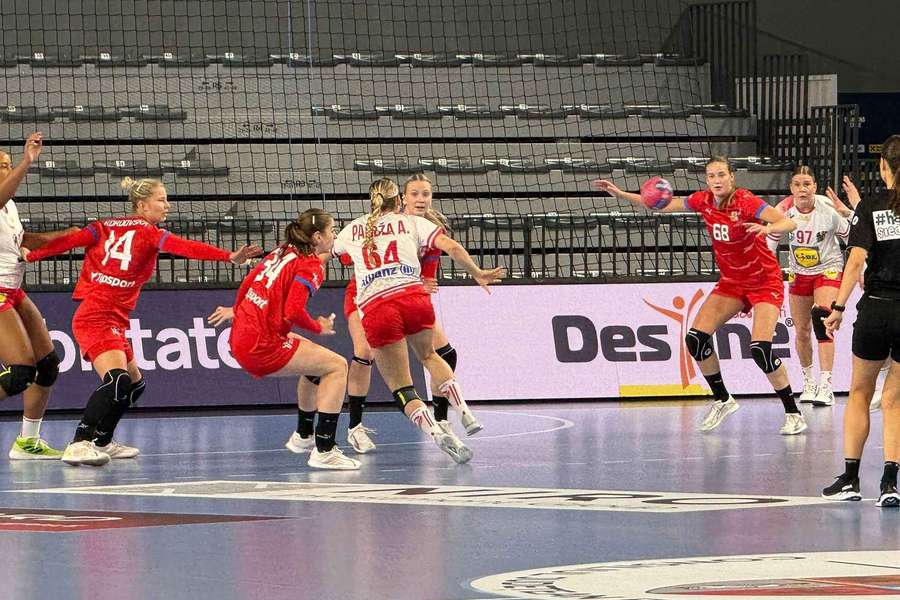 România a debutat cu o victorie clară la Trofeul Carpați