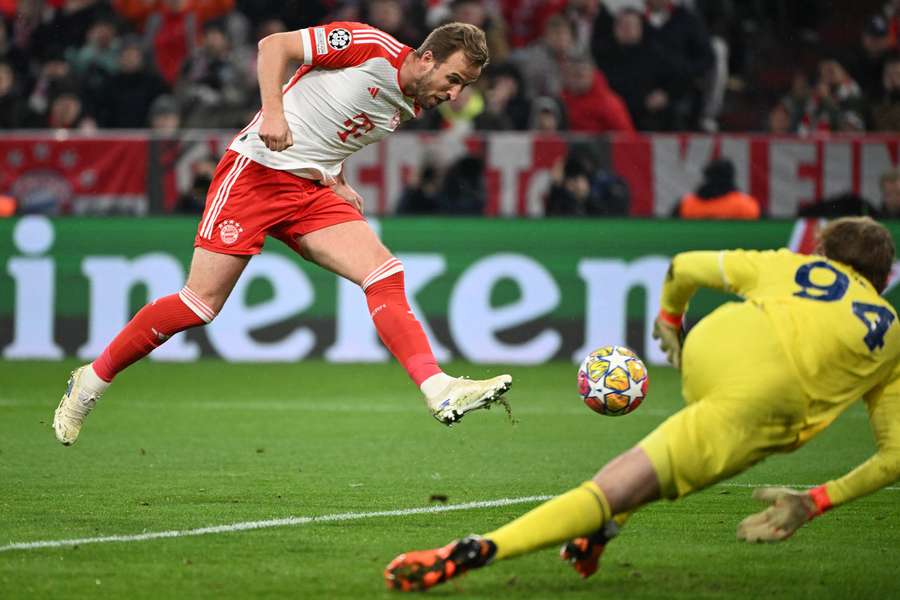 Kane og Müller sender Bayern videre i Champions League