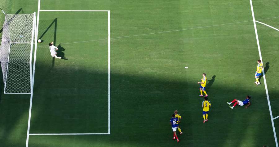 Solo il palo ha impedito a Olise di segnare il gol del Mondiale