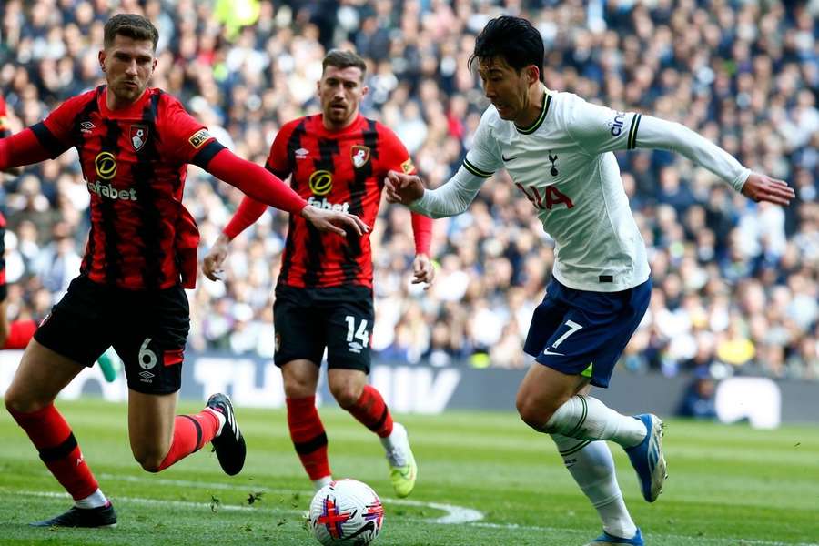 Tottenham inviterer til historisk event: Kvinder skal spille lige efter Højberg & Co