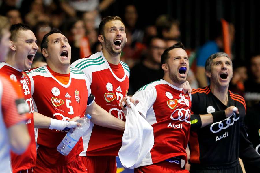 Mens danskerne sluk Mens danskerne sluk