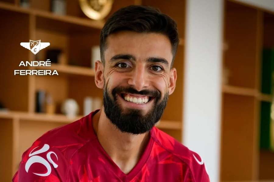 André Ferreira, presentado en Moreira de Cónegos