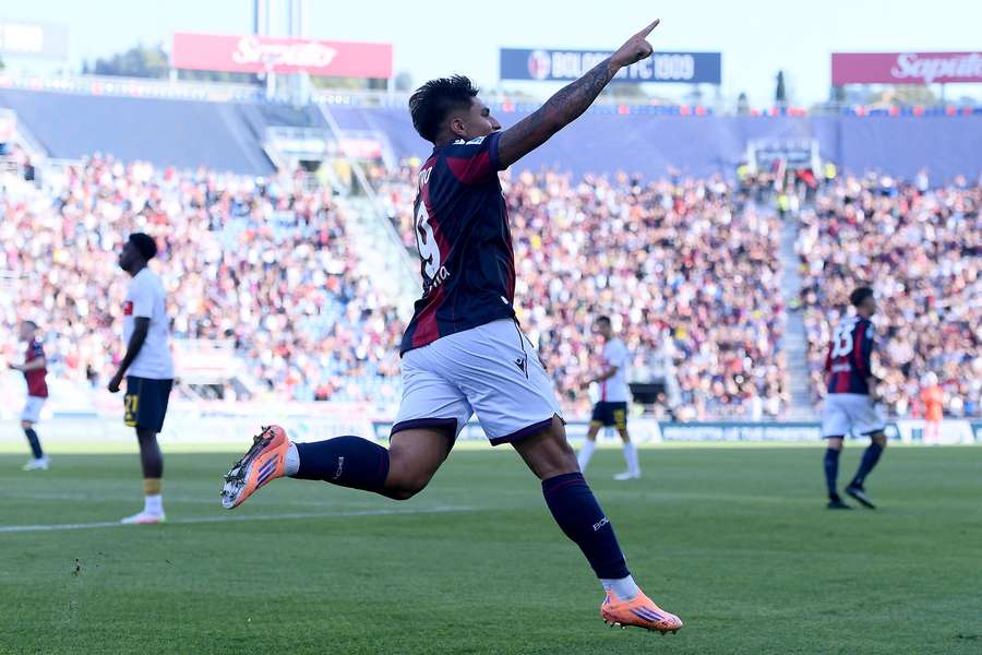 Santiago Castro a marcat primul gol al Bolognei
