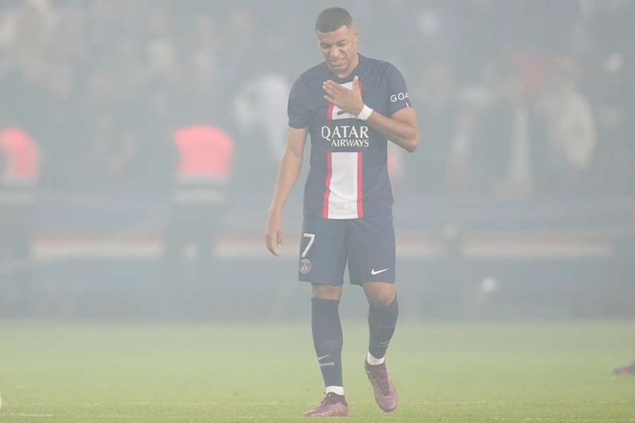 Mbappé disputa un partido en el Parque de los Príncipes