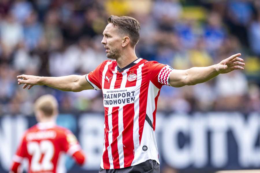 Luuk de Jong neemt zijn rol als aanvoerder serieus