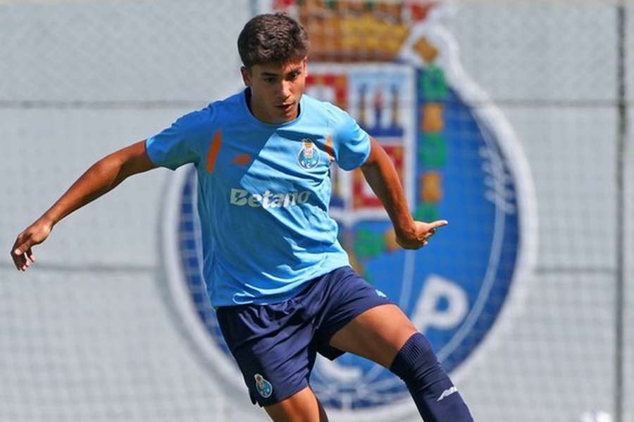 Martim Cunha, lateral-esquerdo do FC Porto B