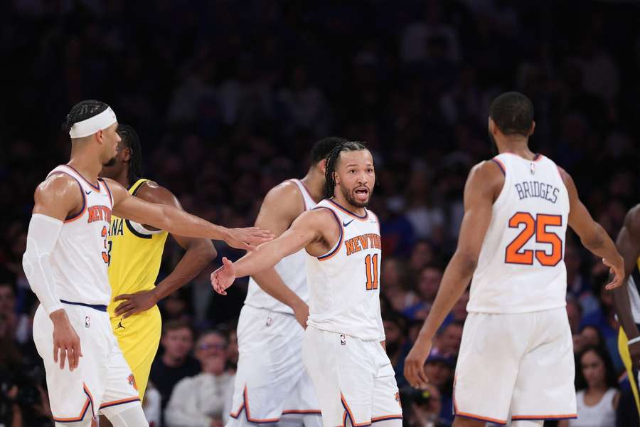 Opory Knicks. Zleva Josh Hart, Jalen Brunson a Mikal Bridges.