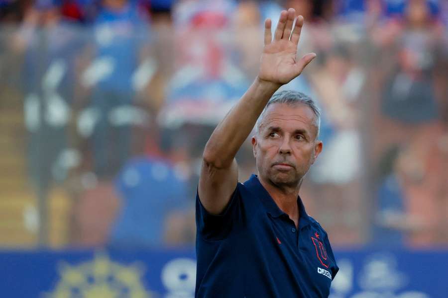 Gustavo Álvarez, el favorito para dirigir a la selección de fútbol de Perú