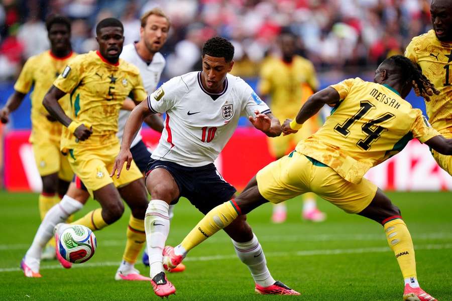 Cupa Mondială LIVE: Anglia - Ghana Cupa Mondială LIVE: Anglia - Ghana