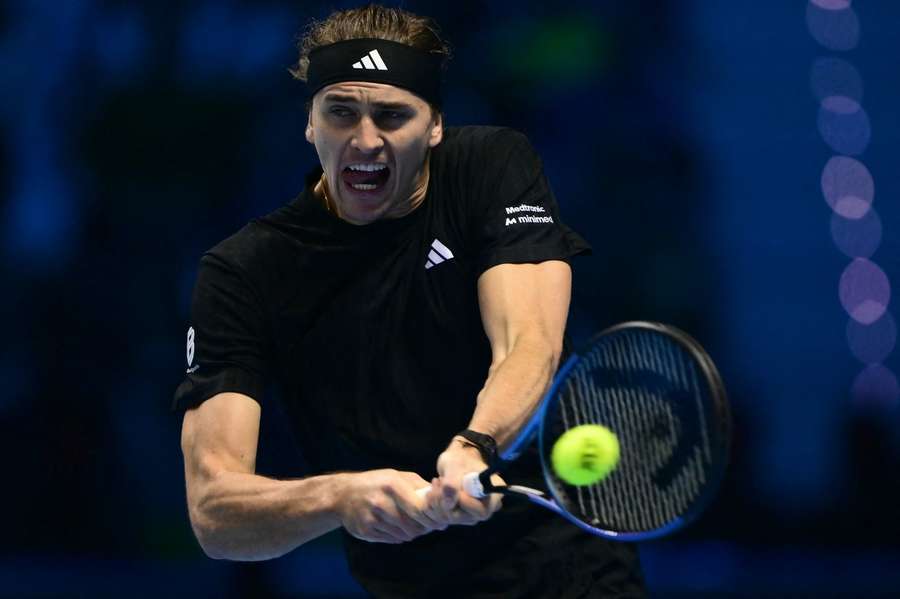 Tennis LIVE: ATP Finals in Turin - Alcaraz holt erstes Aufschlagspiel Tennis LIVE: ATP Finals in Turin - Alcaraz holt erstes Aufschlagspiel