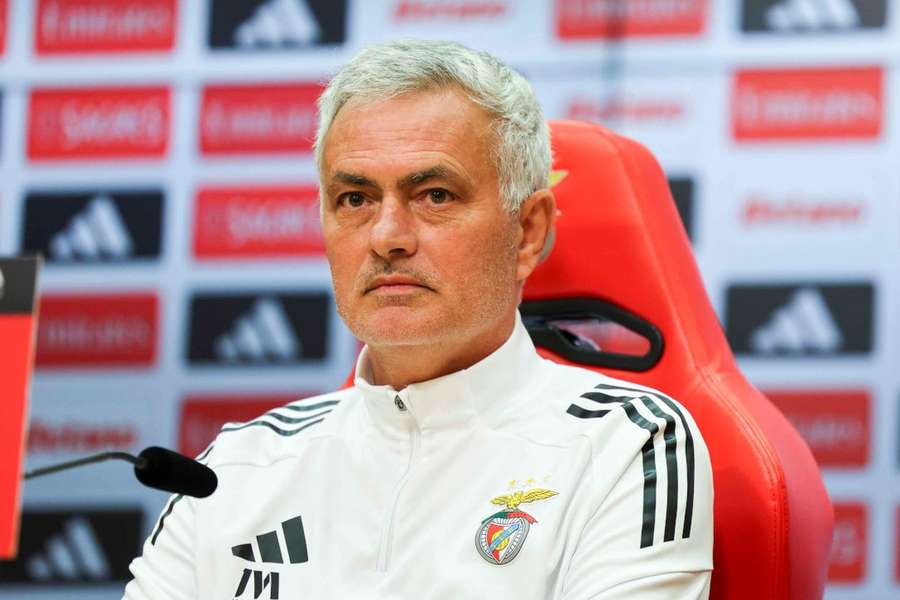 José Mourinho, treinador do Benfica