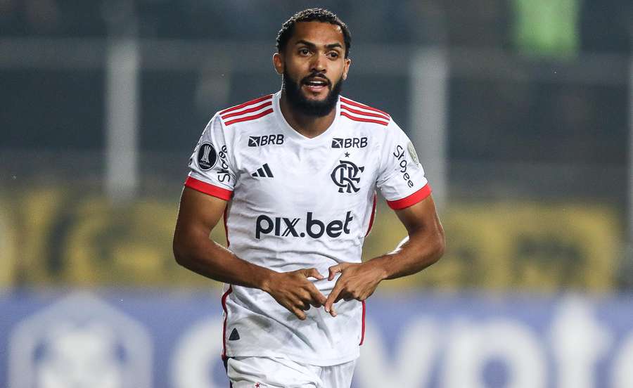 Juninho salvou o Flamengo de um empate na Venezuela