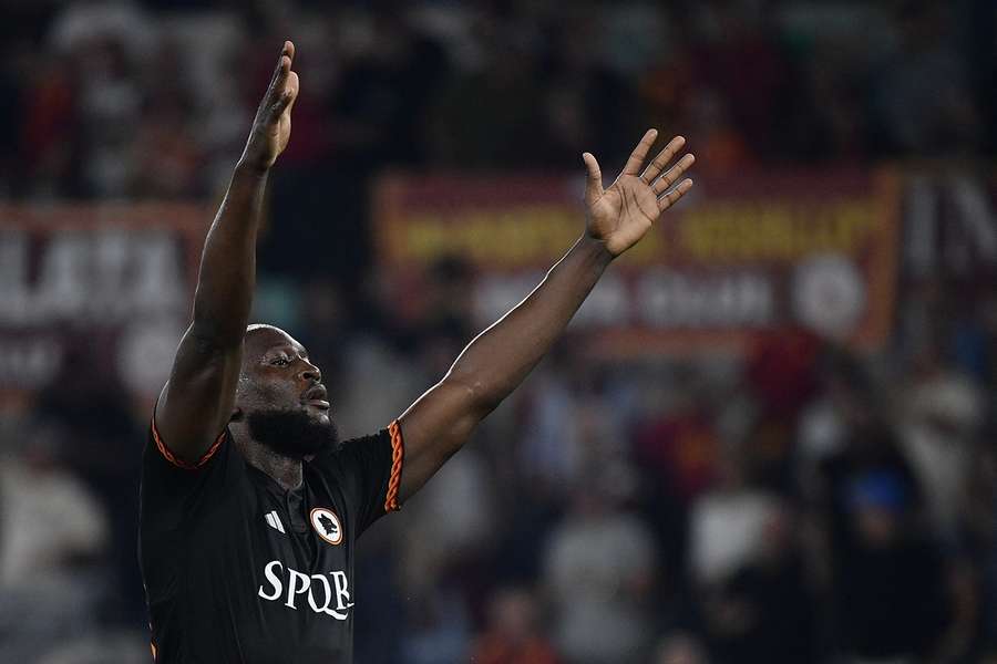 Apre Lukaku, chiude Pellegrini, la Roma si sbarazza del Frosinone e riparte