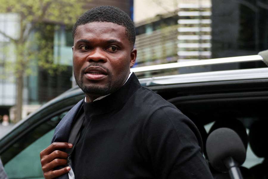 Była gwiazda Arsenalu, Partey, pojawia się w sądzie w obliczu nowych oskarżeń o gwałt ze strony czwartej ofiary. Była gwiazda Arsenalu, Partey, pojawia się w sądzie w obliczu nowych oskarżeń o gwałt ze strony czwartej ofiary.