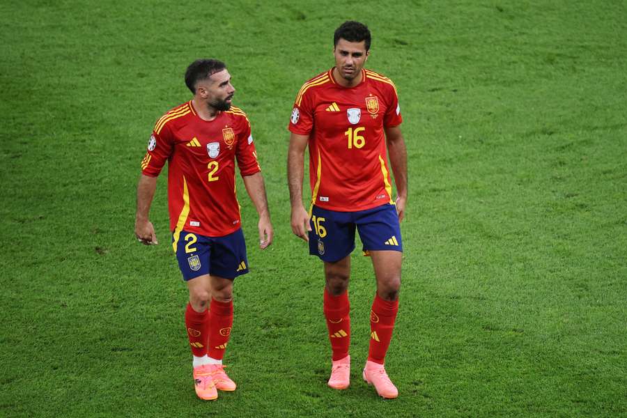 Dani Carvajal y Rodri Hernández, en la final de la Eurocopa con España ante Inglaterra