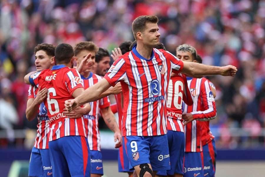 Sorloth świętujący gola przeciwko Getafe