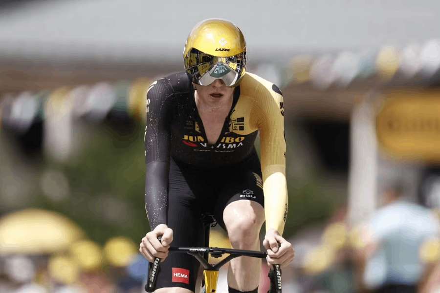 Van Hooydonck v akcii počas 16. etapy Tour de France 2023.