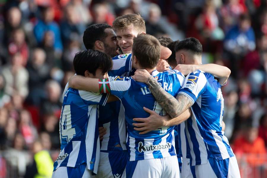 Liga, la Real Sociedad si impone ad Almeria e continua al terzo posto