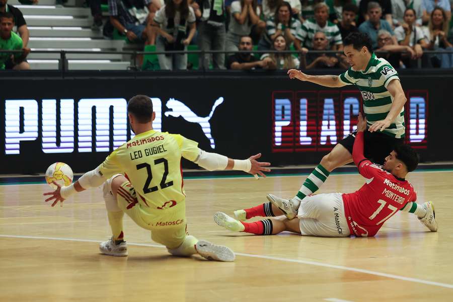 Sporting venceu o Benfica no Pavilhão João Rocha