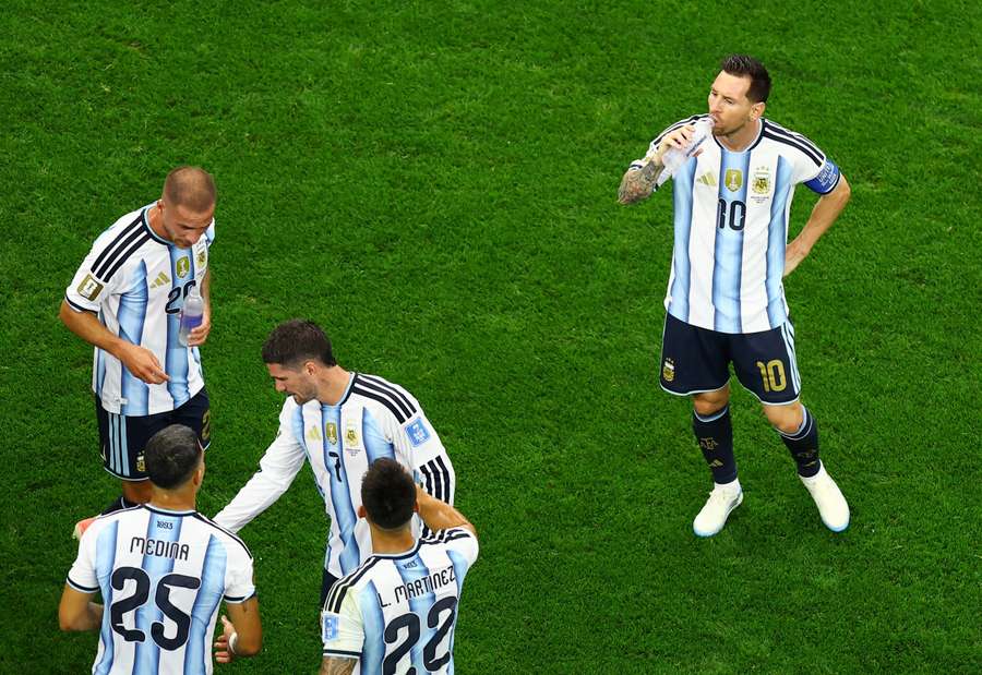 L'Argentina durante l'hydration break L'Argentina durante l'hydration break