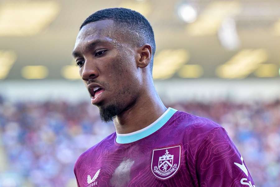 Brentford in talks with Burnley to sign Jaidon Anthony permanently