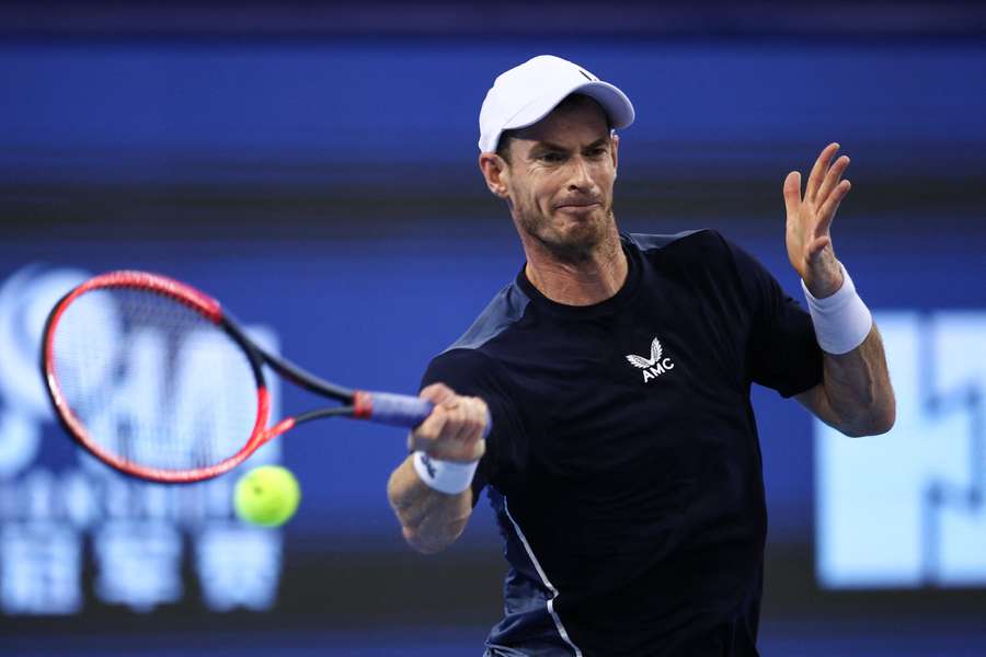 Andy Murray staat in de achtste finales van het toernooi in Zhuhai