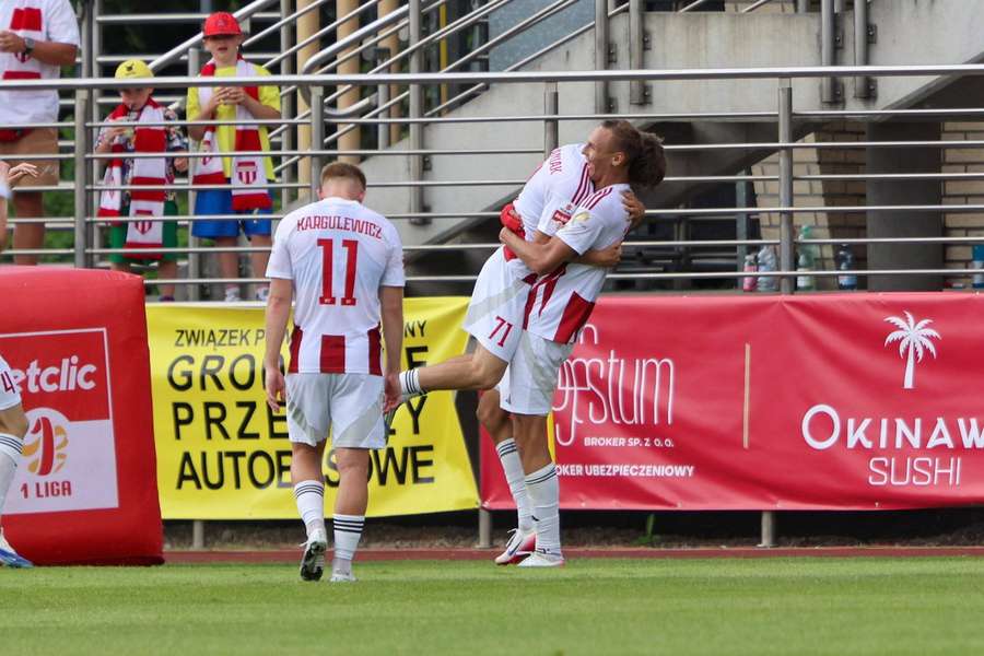 Pogoń Grodzisk Mazowiecki wiceliderem Betclic 1. Ligi po sobotnich meczach