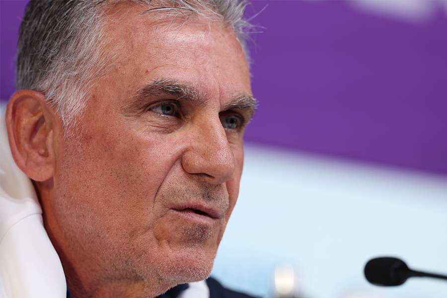 Queiroz disse ainda que há um tempo e um lugar certos para usar o futebol para causar impacto no mundo