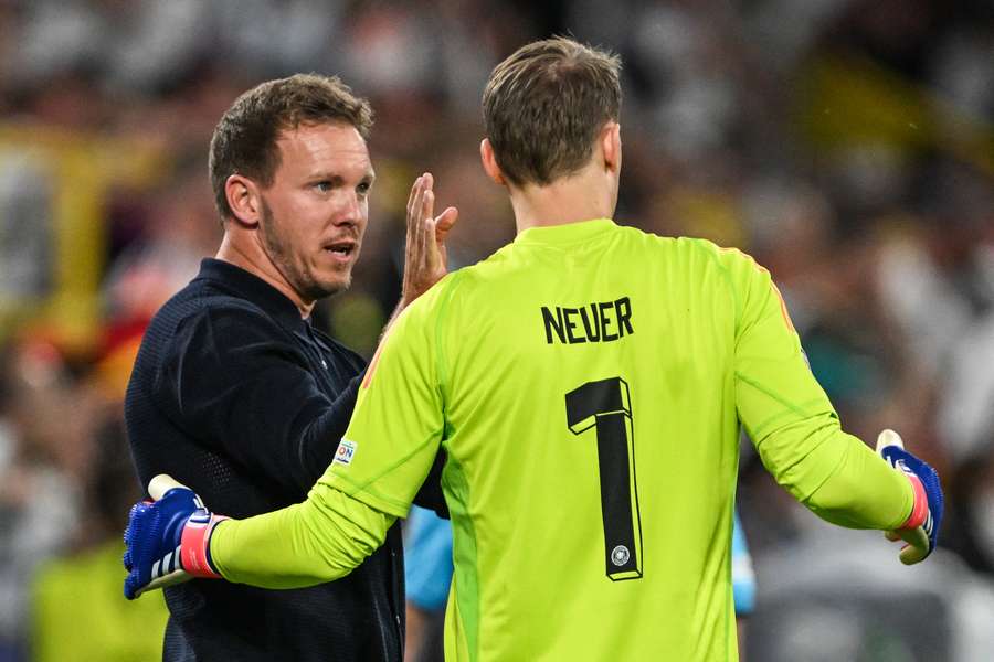 Manuel Neuer mit Julian Nagelsmann bei der EM 2024. Manuel Neuer mit Julian Nagelsmann bei der EM 2024.