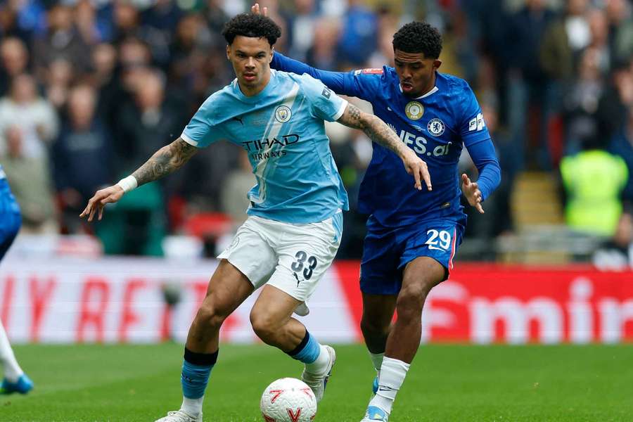 Nico O’Reilly ao serviço do City