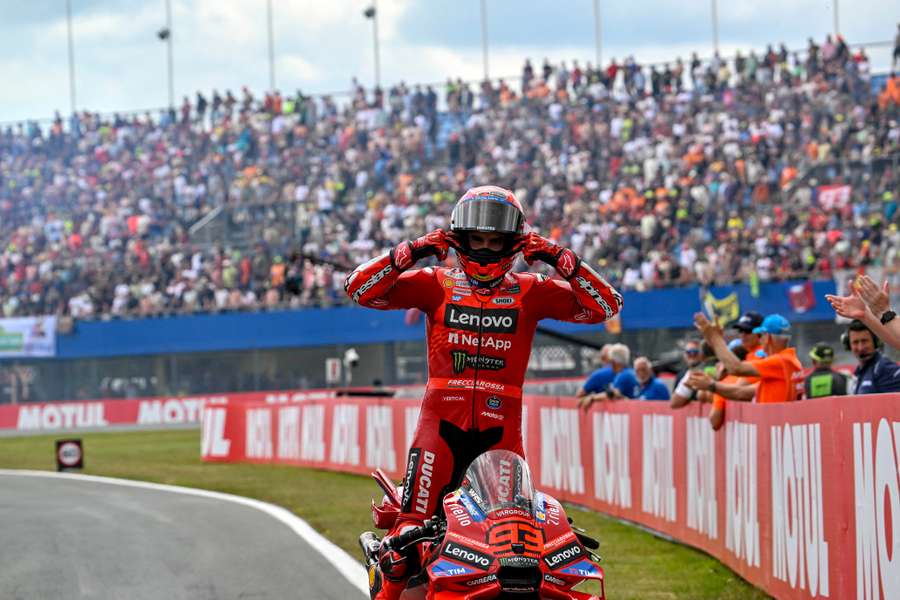 Marc Márquez volta a ser o favorito